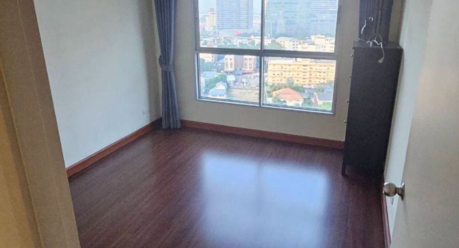 À louer 2 chambres condo à Bang Na, Bangkok
