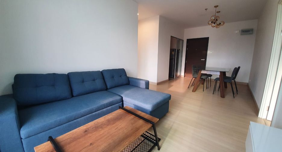 For rent 2 bedrooms apartment in Huai Khwang, Bangkok