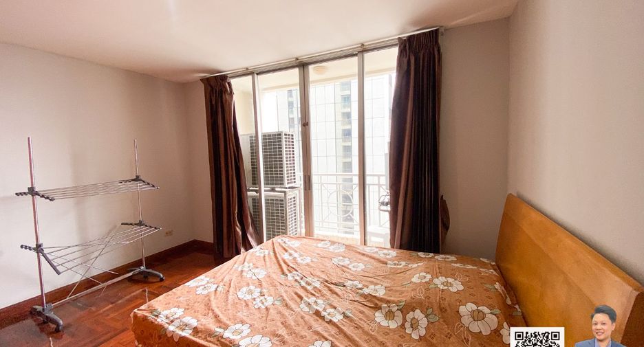 For sale 2 bedrooms condo in Watthana, Bangkok