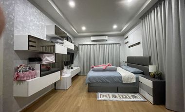 Casa en venta de 4 habitaciones en Suan Luang, Bangkok