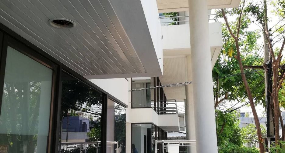 For sale 1 bed office in Suan Luang, Bangkok