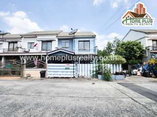 For sale 3 bed townhouse in Khlong Luang, Pathum Thani