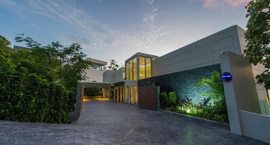 For sale 6 bedrooms villa in Kathu, Phuket