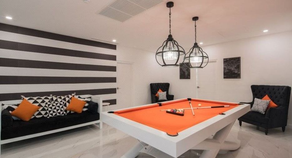 For sale 6 bedrooms villa in Kathu, Phuket