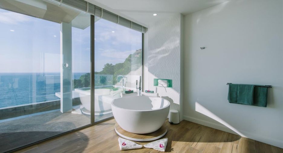 For sale 6 bedrooms villa in Kathu, Phuket