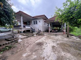 For sale 5 bed house in Khlong Luang, Pathum Thani