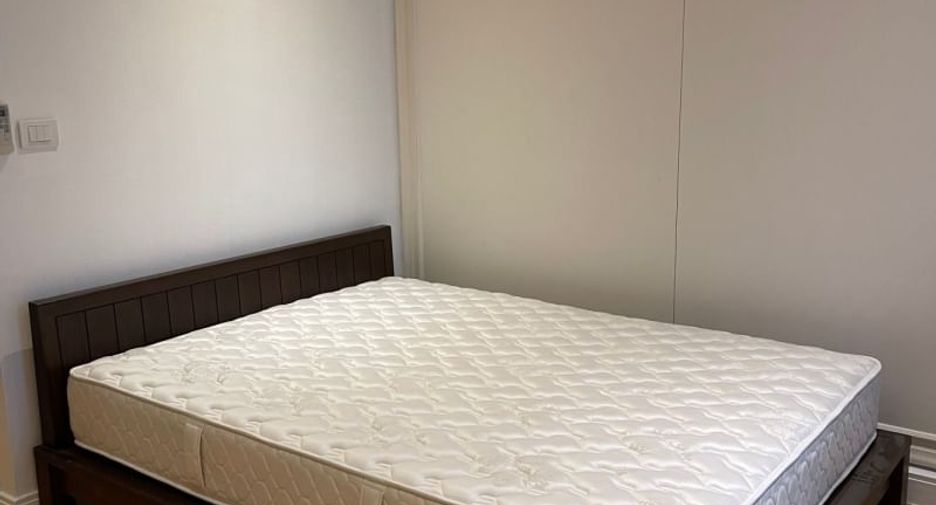 For rent 4 bedrooms condo in Pathum Wan, Bangkok