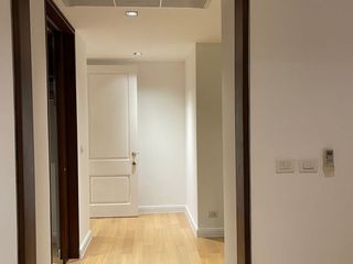For rent 4 bedrooms condo in Pathum Wan, Bangkok