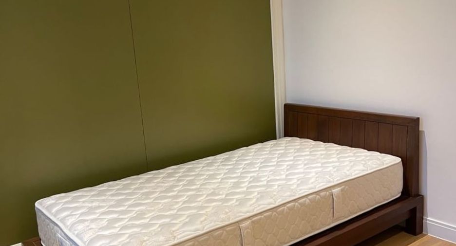 For rent 4 bedrooms condo in Pathum Wan, Bangkok