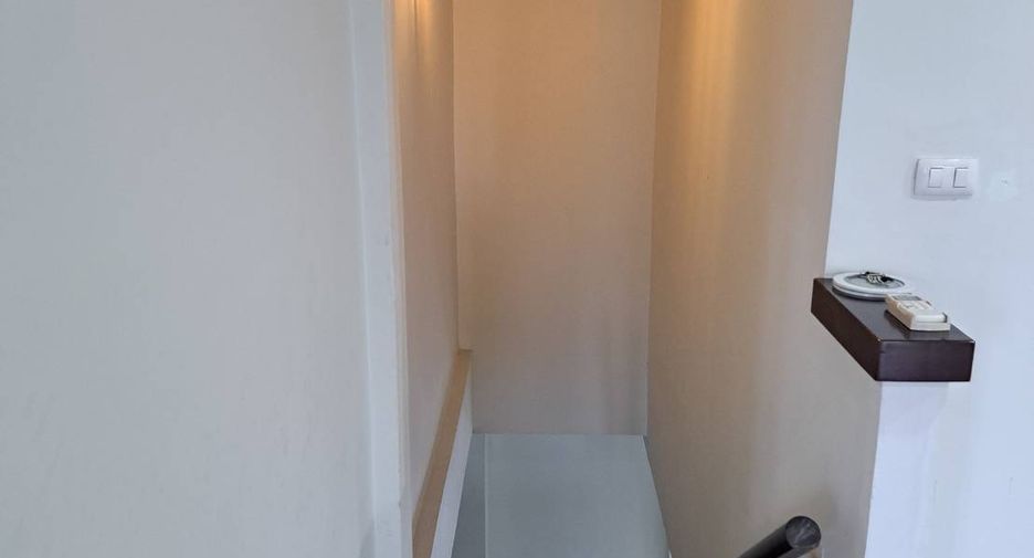 For sale retail Space in Bang Khen, Bangkok