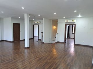 出售 商业空间 在 Bang Khen, 曼谷