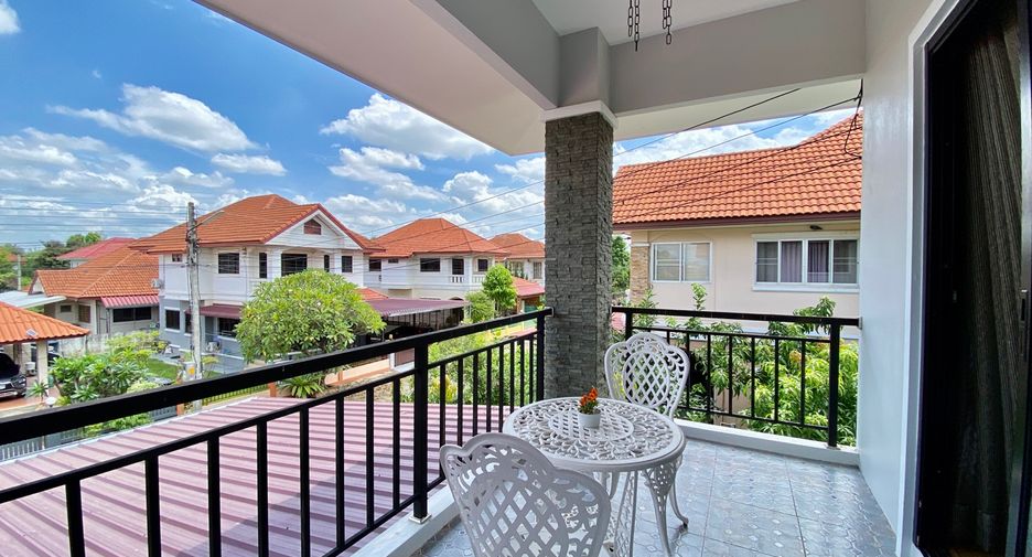 For rent 4 bedrooms house in San Sai, Chiang Mai