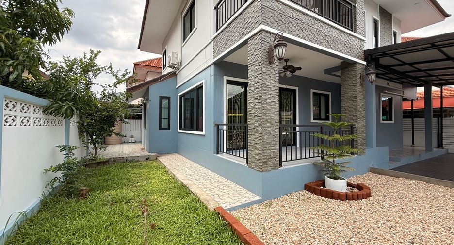 For rent 4 bedrooms house in San Sai, Chiang Mai