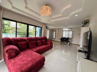 Casa en alquiler de 4 habitaciones en San Sai, Chiang Mai