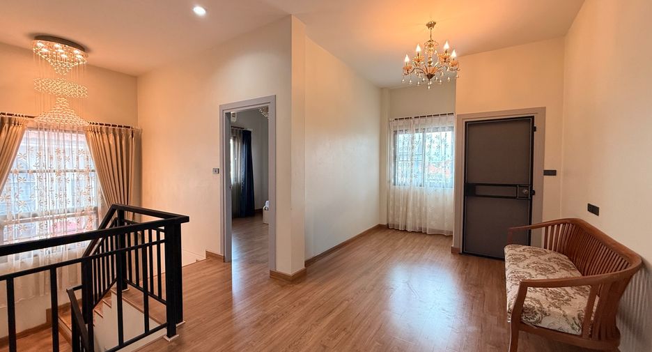 For rent 4 bedrooms house in San Sai, Chiang Mai