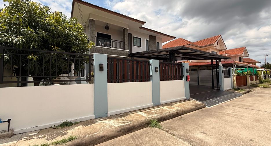 For rent 4 bedrooms house in San Sai, Chiang Mai