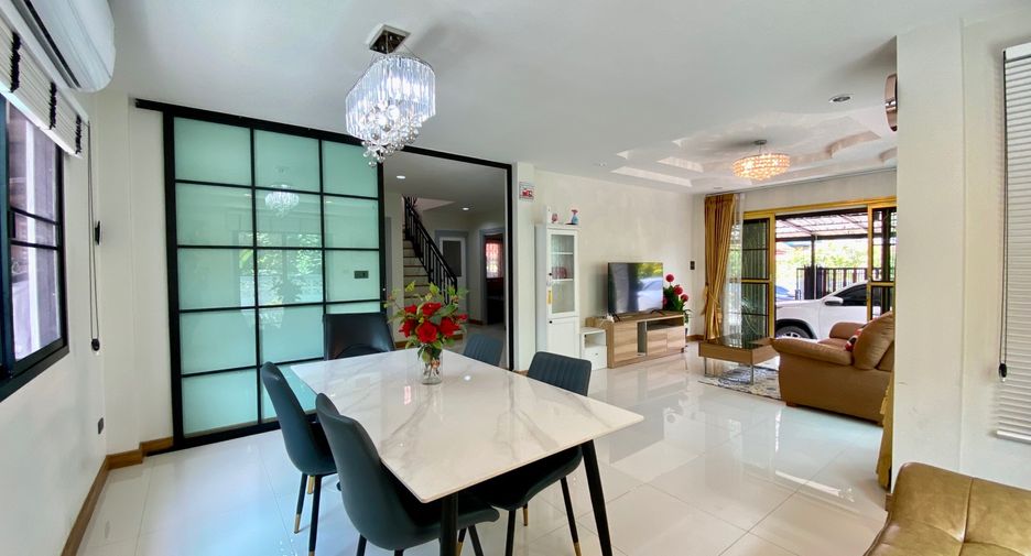 For rent 4 bedrooms house in San Sai, Chiang Mai