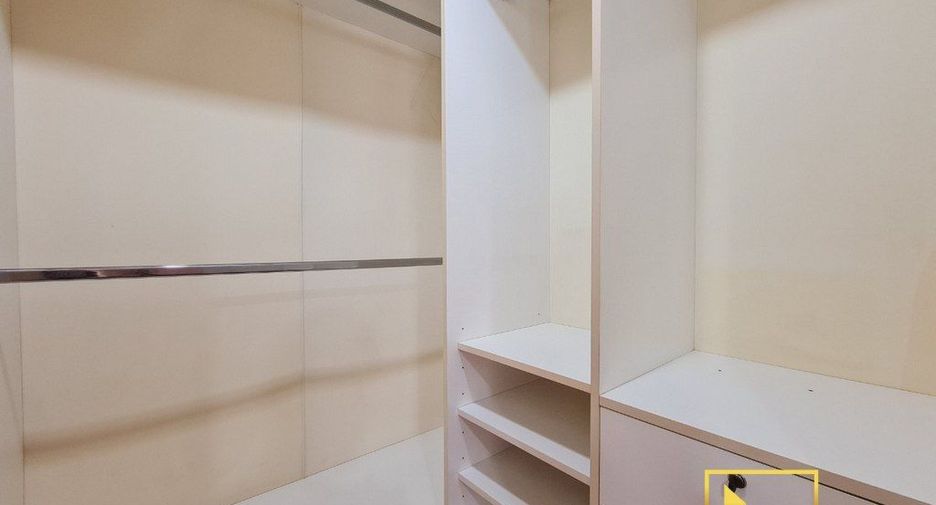 Apartamento en alquiler de 2 habitaciones en Watthana, Bangkok