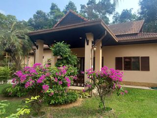 For sale 2 bed villa in Klaeng, Rayong