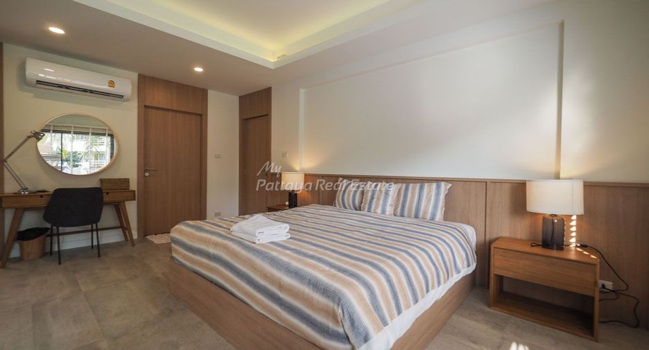 For sale 8 bedrooms villa in Bang Lamung, Chonburi