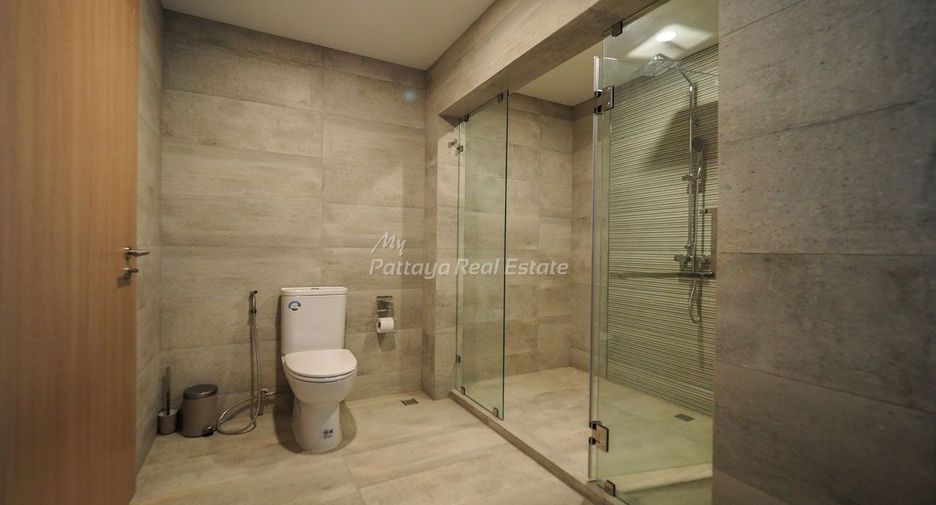 For sale 8 bedrooms villa in Bang Lamung, Chonburi