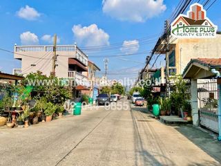 For sale 3 bed townhouse in Thanyaburi, Pathum Thani