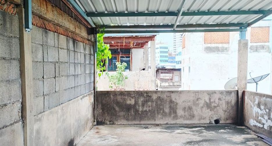 For sale 2 bedrooms retail Space in Samphanthawong, Bangkok