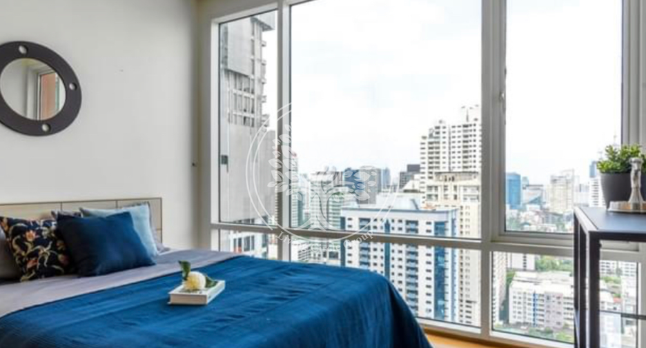 For rent 2 bedrooms condo in Khlong Toei, Bangkok