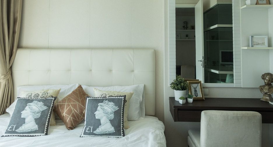 Condo en alquiler y en venta de 1 habitaciones en Watthana, Bangkok
