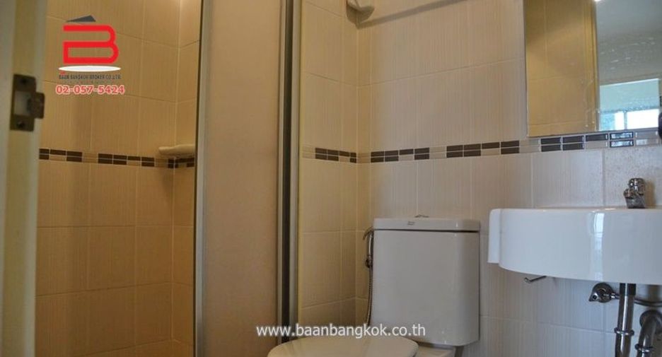For sale 1 bed condo in Bang Khen, Bangkok