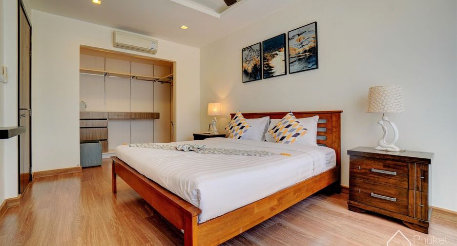 For rent 3 bedrooms townhouse in Thalang, Phuket