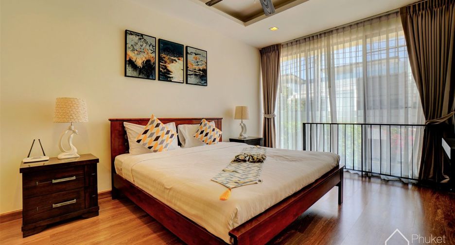 For rent 3 bedrooms townhouse in Thalang, Phuket