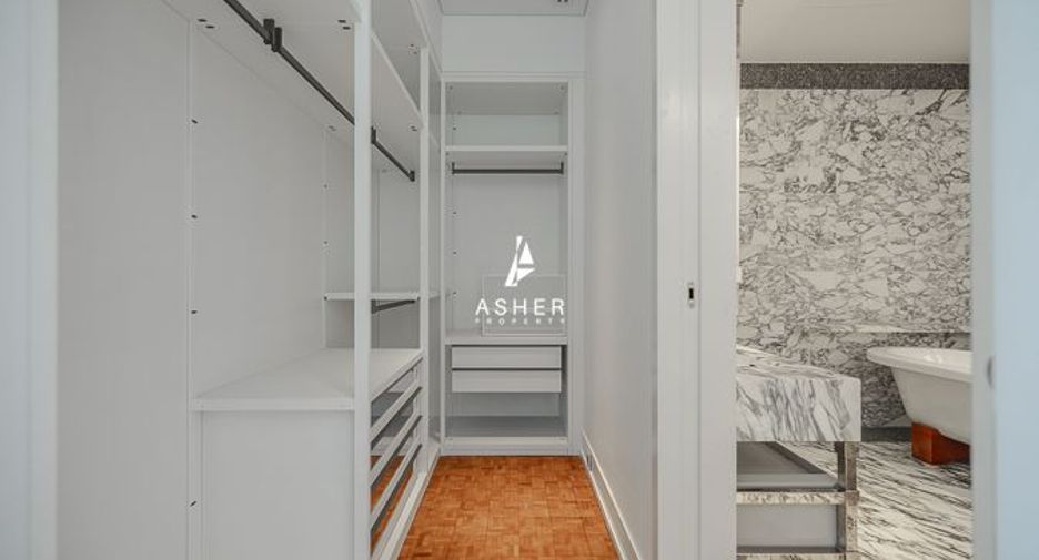Condo en alquiler de 2 habitaciones en Sathon, Bangkok