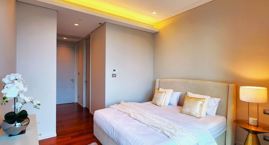 Wohnung zur Miete und zum Kauf mit 5 Zimmer in Pathum Wan, Bangkok