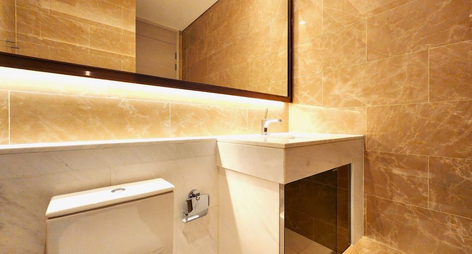 Wohnung zur Miete und zum Kauf mit 5 Zimmer in Pathum Wan, Bangkok