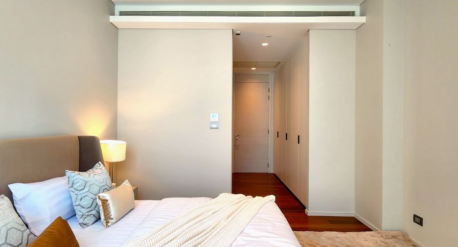 Wohnung zur Miete und zum Kauf mit 5 Zimmer in Pathum Wan, Bangkok