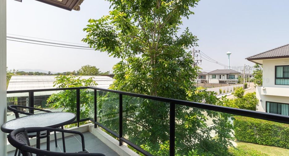 For rent 3 bedrooms house in San Kamphaeng, Chiang Mai