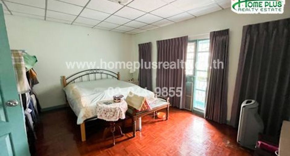Reihenhaus zum Kauf mit 3 Zimmer in Khlong Sam Wa, Bangkok
