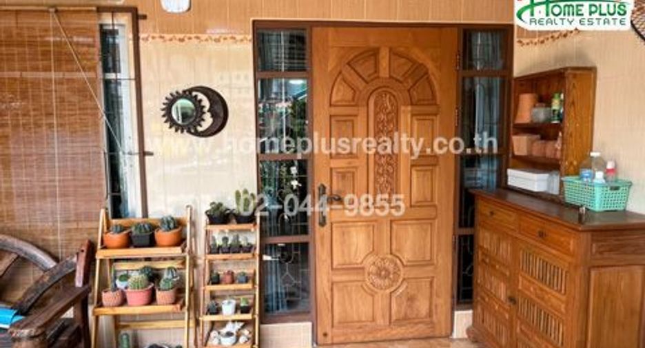 Reihenhaus zum Kauf mit 3 Zimmer in Khlong Sam Wa, Bangkok