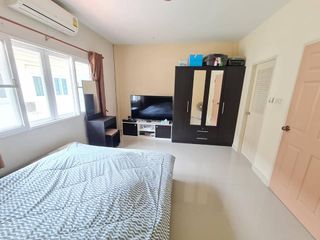 Casa adosada en venta de 2 habitaciones en Mueang Rayong, Rayong