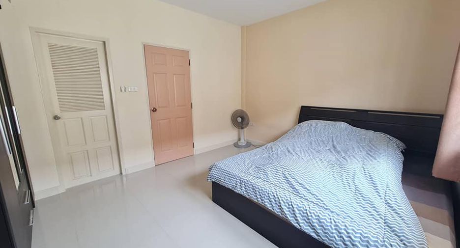 Reihenhaus zum Kauf mit 2 Zimmer in Mueang Rayong, Rayong