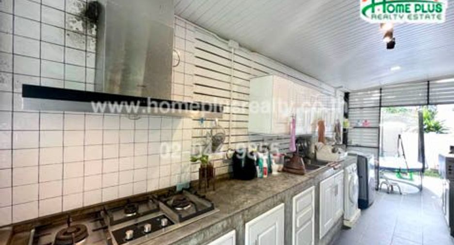 Продажа 4 спальни дом в Саи Маи, Бангкок