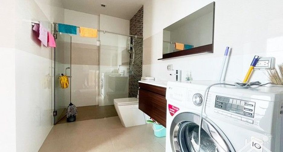 For sale 2 bedrooms condo in Mueang Chon Buri, Chonburi