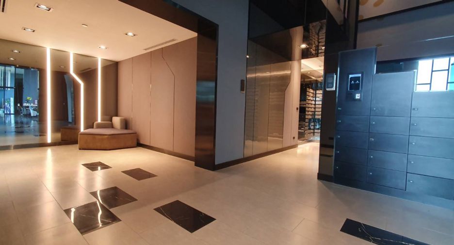 For sale 3 bedrooms condo in Min Buri, Bangkok
