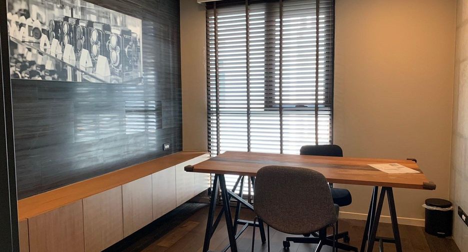 For rent 3 bedrooms condo in Watthana, Bangkok
