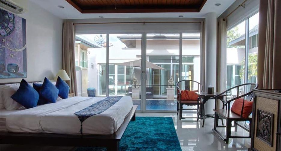 For rent 3 bedrooms villa in Mueang Phuket, Phuket