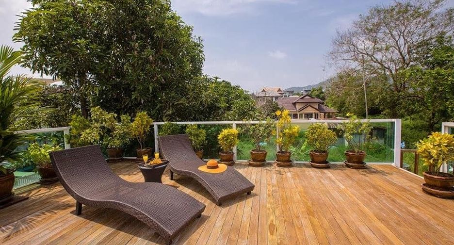 For rent 3 bedrooms villa in Mueang Phuket, Phuket