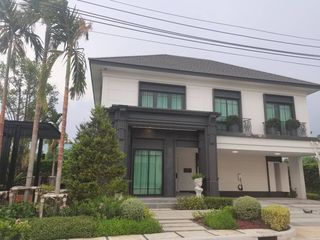 For sale 4 Beds house in Phasi Charoen, Bangkok