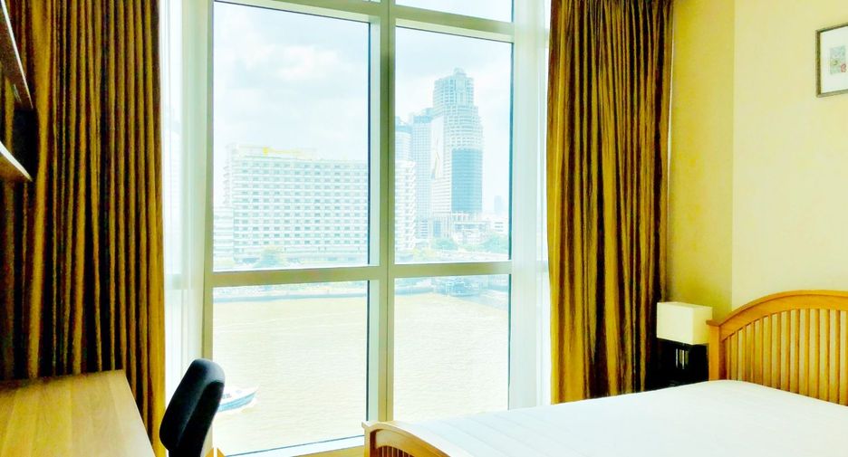 For rent 3 bedrooms condo in Sathon, Bangkok