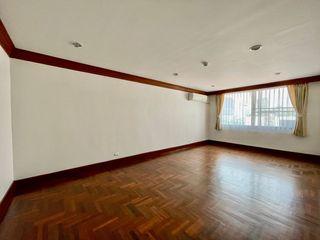出租 4 卧室 公寓式住宅 在 Khlong Toei, 曼谷